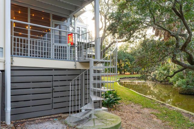 213 Little Oak Island Drive, Folly Beach, SC 29439