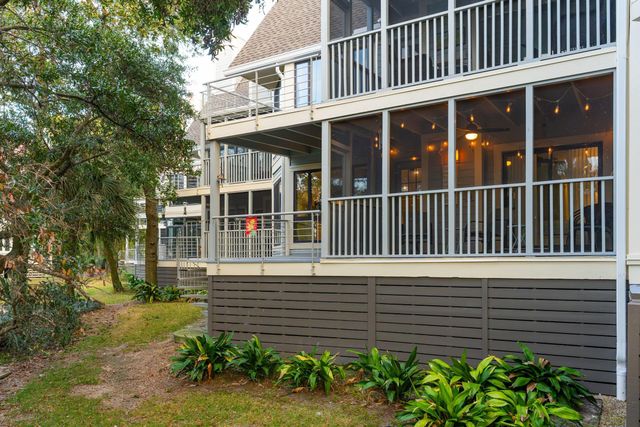 213 Little Oak Island Drive, Folly Beach, SC 29439