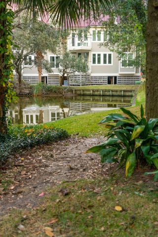 213 Little Oak Island Drive, Folly Beach, SC 29439