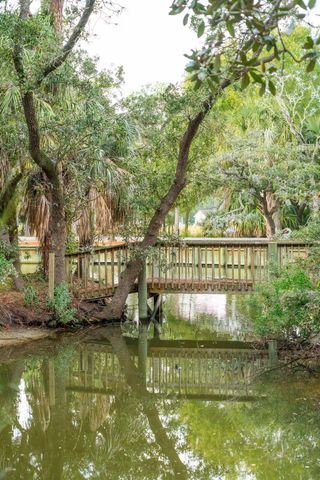 213 Little Oak Island Drive, Folly Beach, SC 29439