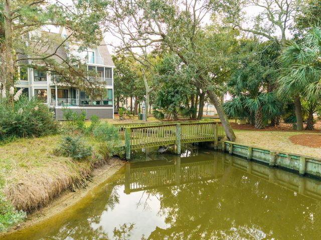 213 Little Oak Island Drive, Folly Beach, SC 29439