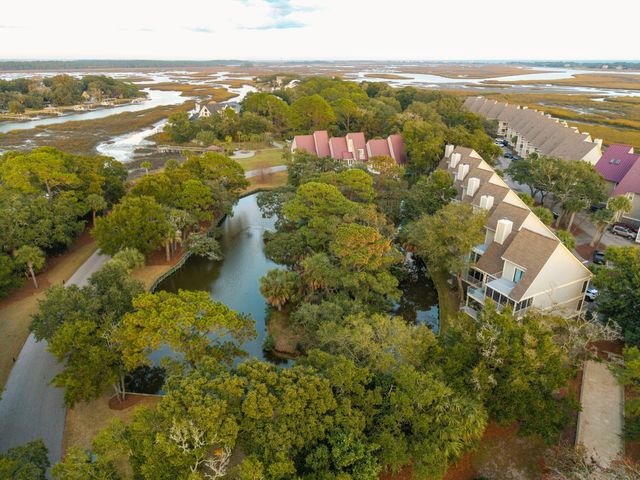 213 Little Oak Island Drive, Folly Beach, SC 29439