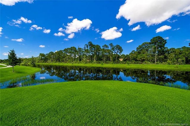 6941 SE Haven Lane, Stuart, FL 34997