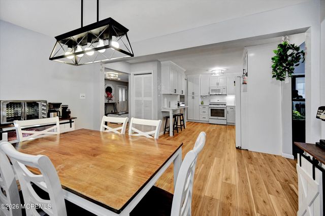 11 Spyros Drive, South Amboy, NJ 08879