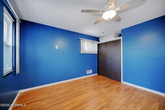 11 Spyros Drive, South Amboy, NJ 08879