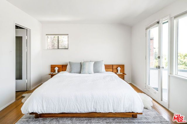 1975 Micheltorena Street, Los Angeles, CA 90039