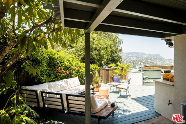 1975 Micheltorena Street, Los Angeles, CA 90039