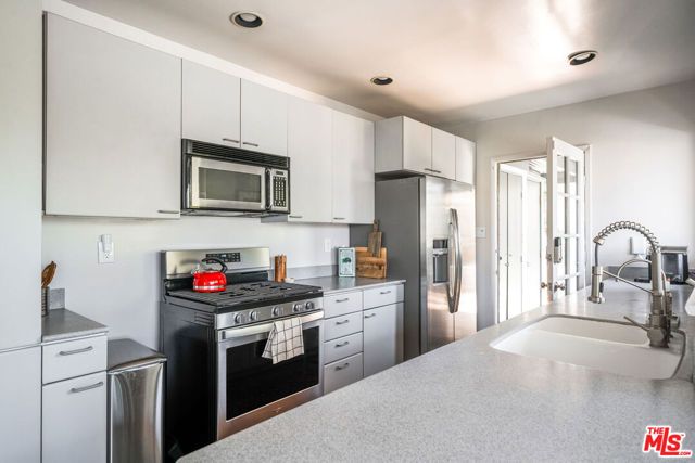 1975 Micheltorena Street, Los Angeles, CA 90039
