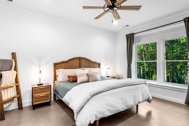 301 Willow Oak Trl, Ellijay, GA 30540