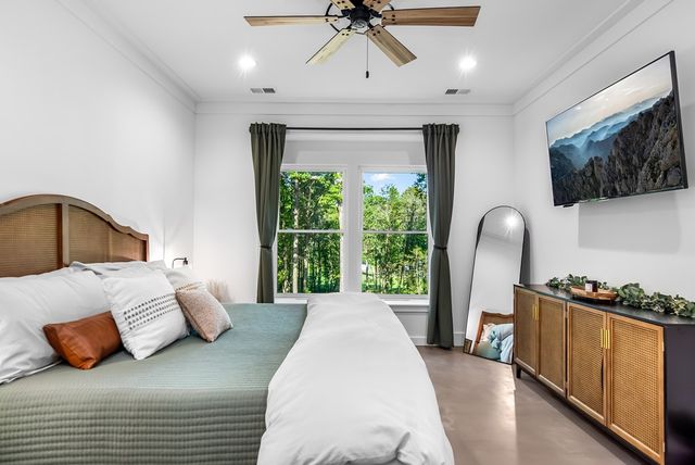 301 Willow Oak Trl, Ellijay, GA 30540