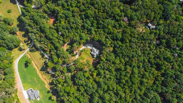 301 Willow Oak Trl, Ellijay, GA 30540