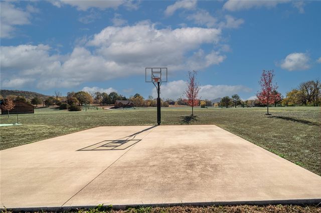 114 Ledgewood, Berryville, AR 72616