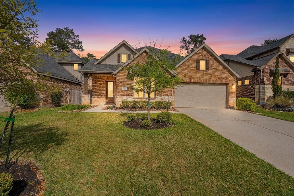 1019 Ginger Glade Lane, Pinehurst, TX 77362