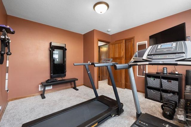2621 17TH ST NW, Minot, ND 58703