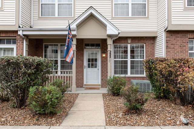 9230 W Arquilla Drive 35, Mokena, IL 60448