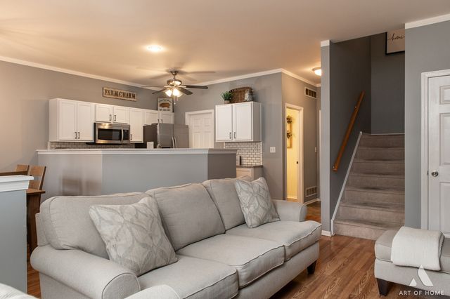 9230 W Arquilla Drive 35, Mokena, IL 60448