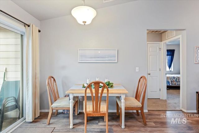 1790 SW Levant Way, Mountain Home, ID 83647