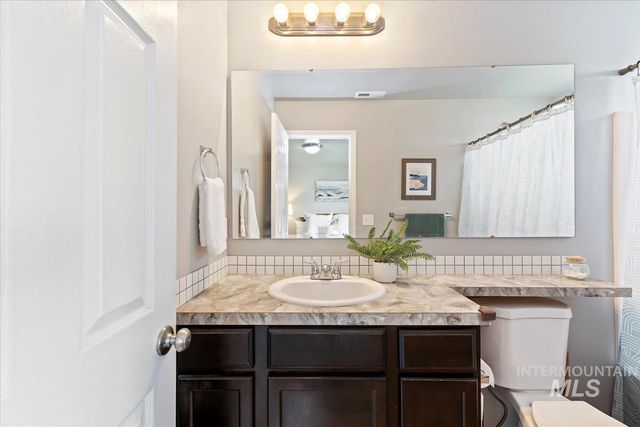 1790 SW Levant Way, Mountain Home, ID 83647