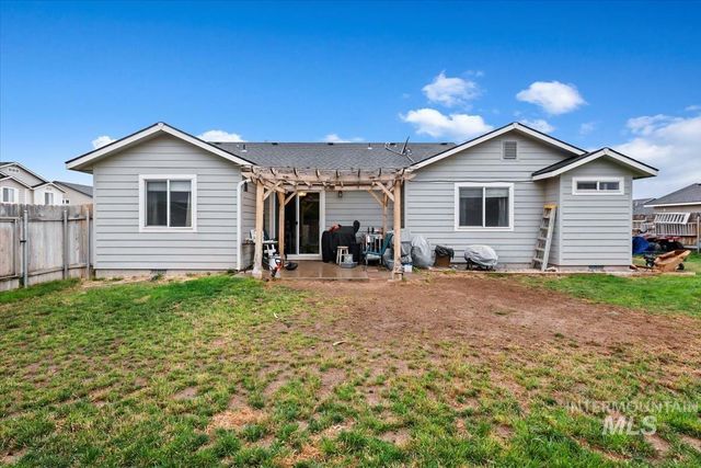 1790 SW Levant Way, Mountain Home, ID 83647