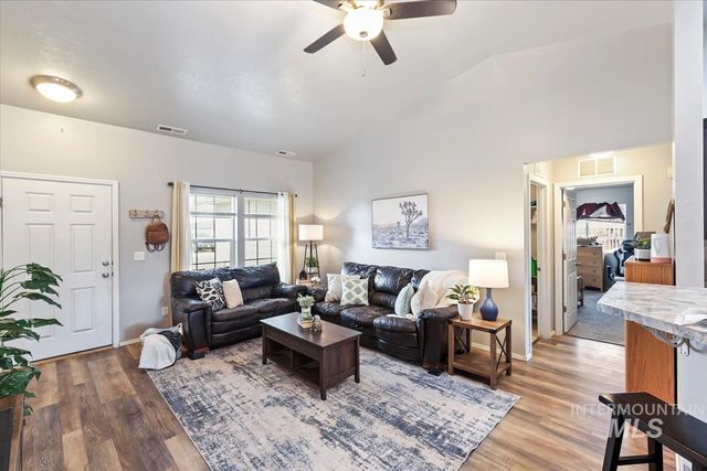 1790 SW Levant Way, Mountain Home, ID 83647
