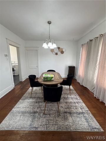 28 Shoreham Parkway, Buffalo, NY 14216