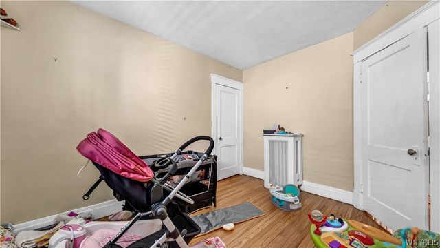 28 Shoreham Parkway, Buffalo, NY 14216