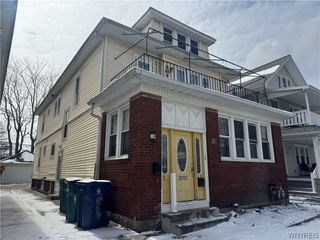 28 Shoreham Parkway, Buffalo, NY 14216