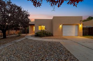 1534 Calle Angelina, Santa Fe, NM 87507