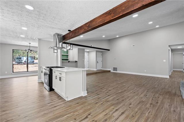 255 Avalon Way, Riverdale, GA 30274