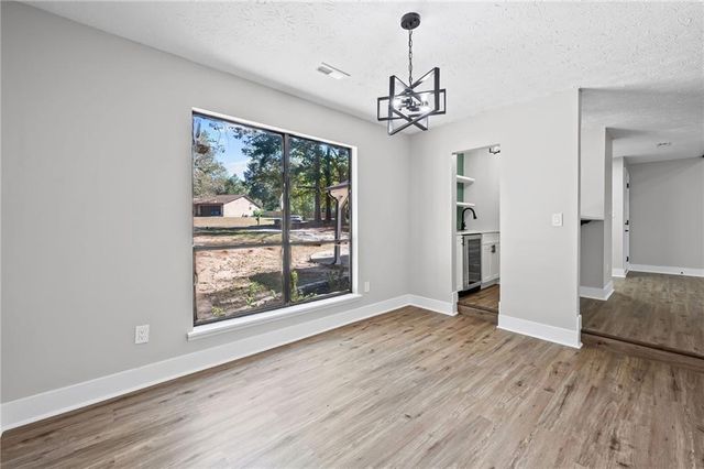 255 Avalon Way, Riverdale, GA 30274