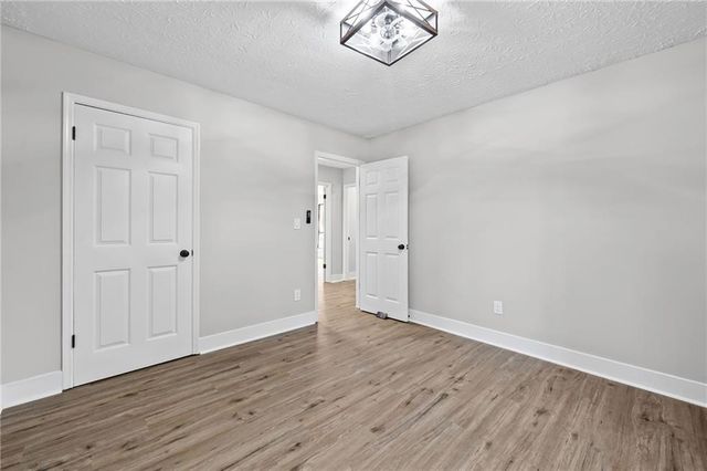 255 Avalon Way, Riverdale, GA 30274