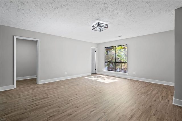 255 Avalon Way, Riverdale, GA 30274