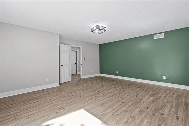 255 Avalon Way, Riverdale, GA 30274