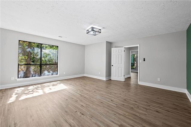 255 Avalon Way, Riverdale, GA 30274