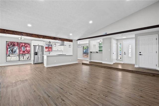 255 Avalon Way, Riverdale, GA 30274