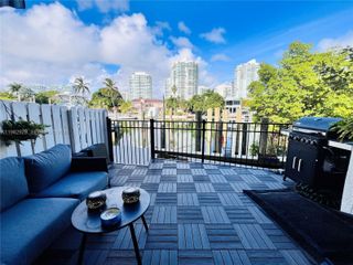 253 Poinciana Dr 603, Sunny Isles Beach, FL 33160