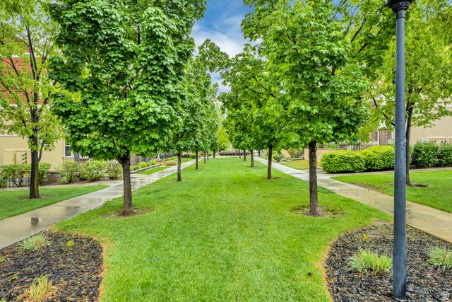 1099 E EAST GARDEN BEND PL, Sandy, UT 84094