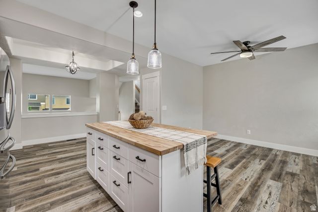 1099 E EAST GARDEN BEND PL, Sandy, UT 84094