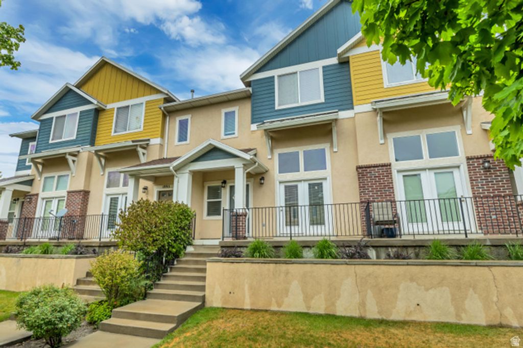 1099 E EAST GARDEN BEND PL, Sandy, UT 84094