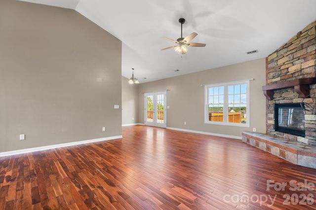 5395 Stonegate Farm Drive, Granite Falls, NC 28630