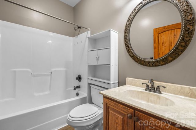 5395 Stonegate Farm Drive, Granite Falls, NC 28630