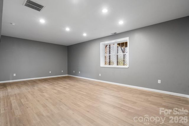 5395 Stonegate Farm Drive, Granite Falls, NC 28630