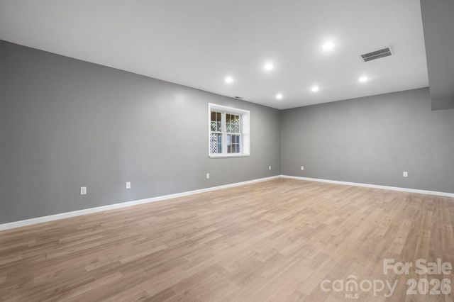 5395 Stonegate Farm Drive, Granite Falls, NC 28630