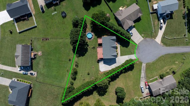 5395 Stonegate Farm Drive, Granite Falls, NC 28630