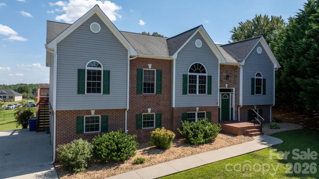 5395 Stonegate Farm Drive, Granite Falls, NC 28630