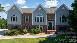 5395 Stonegate Farm Drive, Granite Falls, NC 28630