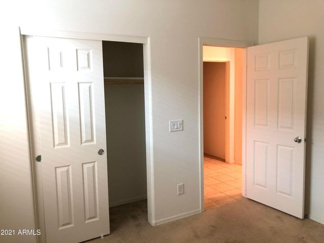 8457 N 61st Lane, Glendale, AZ 85302