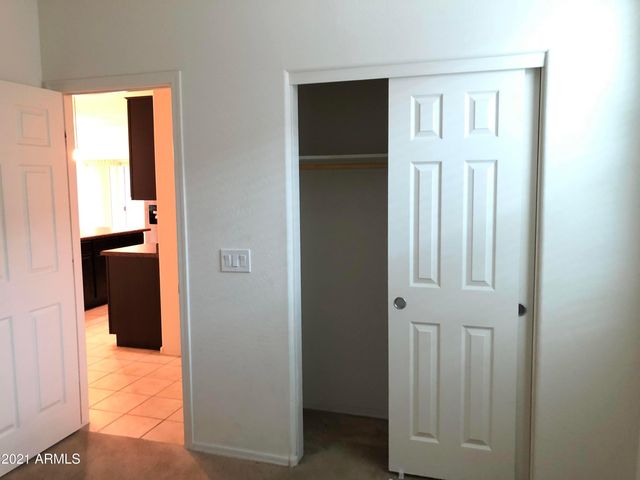 8457 N 61st Lane, Glendale, AZ 85302