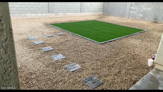 8457 N 61st Lane, Glendale, AZ 85302