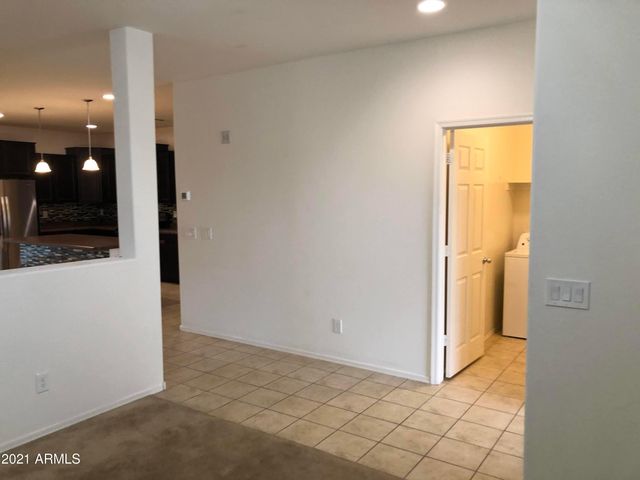 8457 N 61st Lane, Glendale, AZ 85302